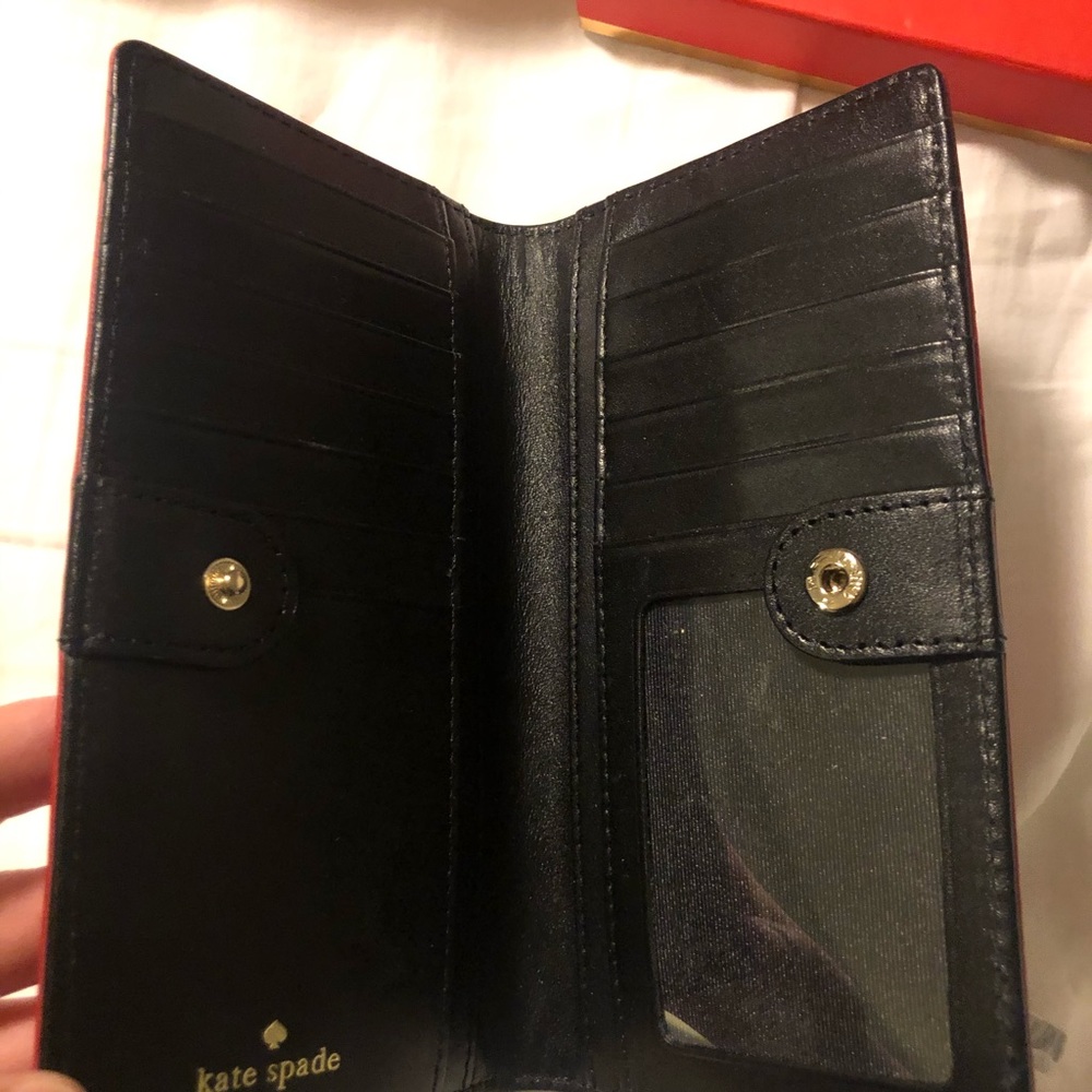 Kate Spade red/pink polka dot wallet NEW - Picture 3 of 3